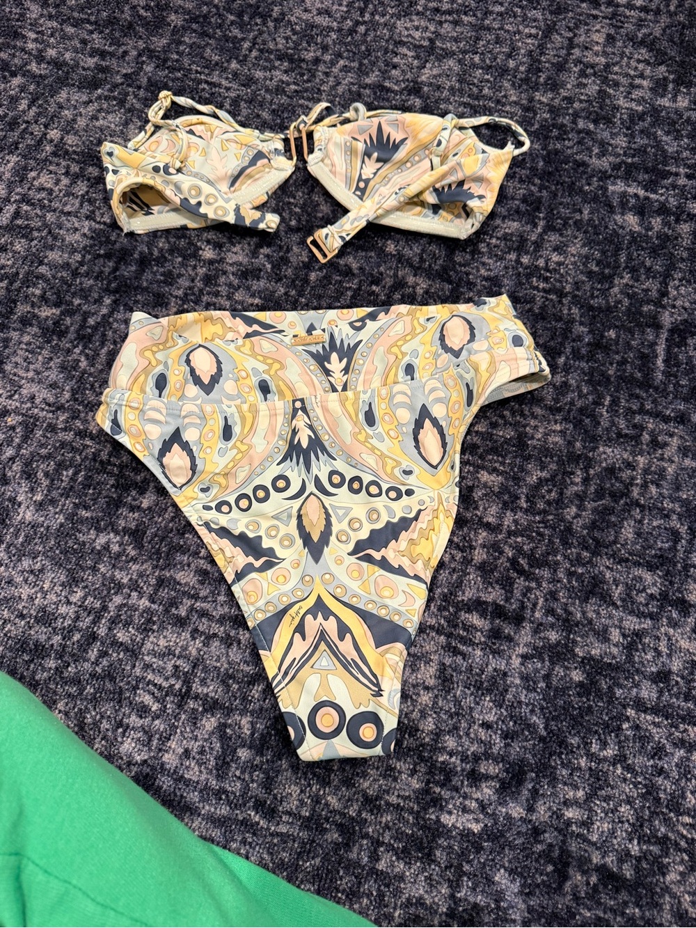 Ceres Printed High-Waist Bikini Set - aloe multicolor - Picture 5 of 5